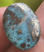 Cabochon L-8318– Pyritisierter Türkis 23x16x8 mm ca.31 Karat