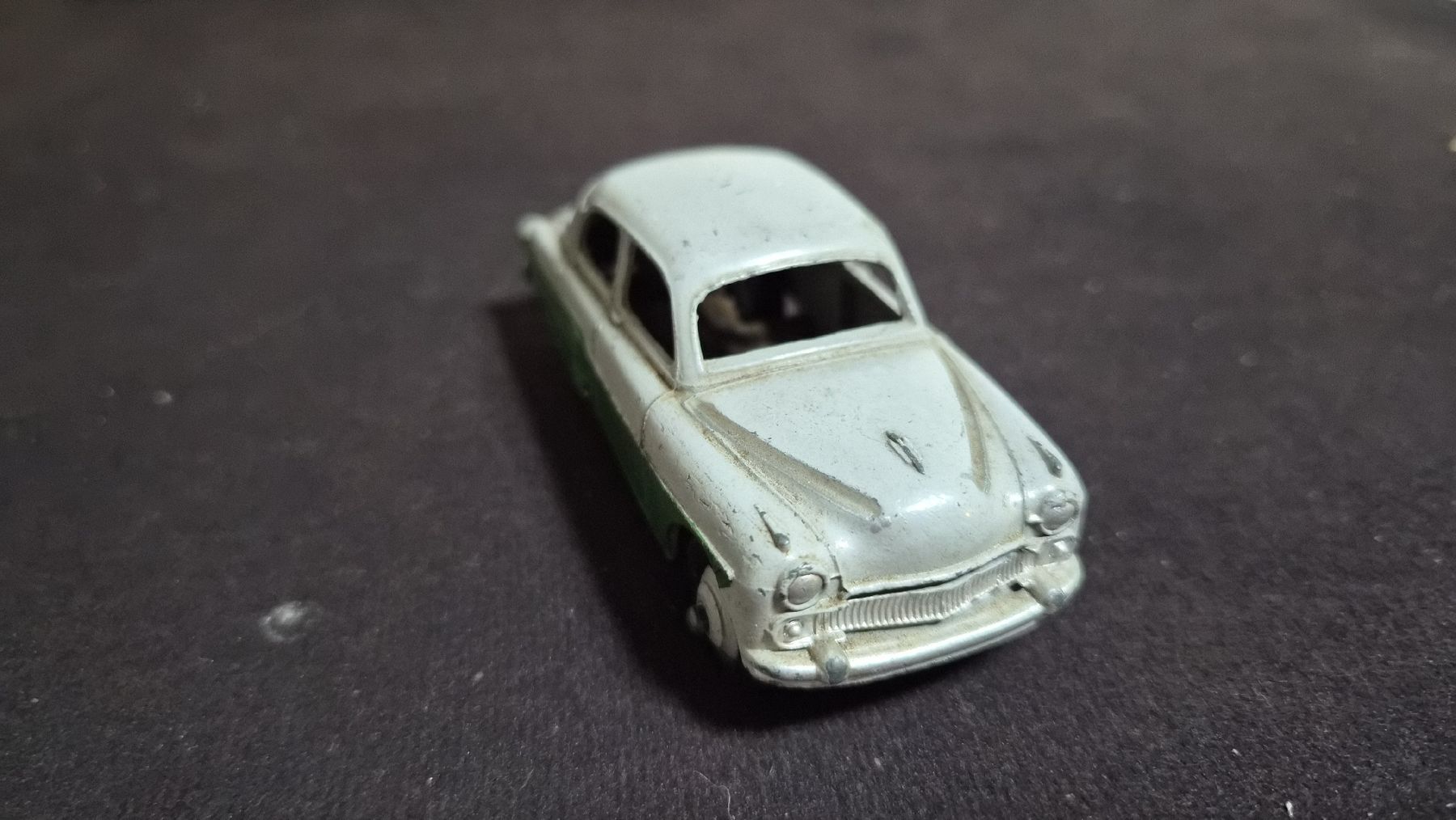 Vauxhall Modellini d'auto: dinky toys  Vauxhall Cresta  – Usato da Sihlwald venduto da Blaumeisli45