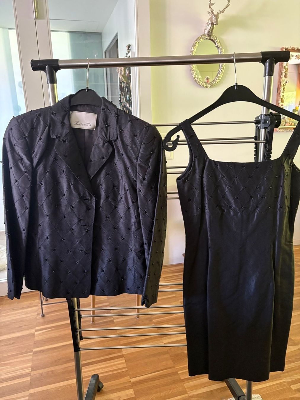 Vestiti: Abenddress / Jackenkleid – Nuovo (secondo la descrizione) da Binz venduto da Lotta59