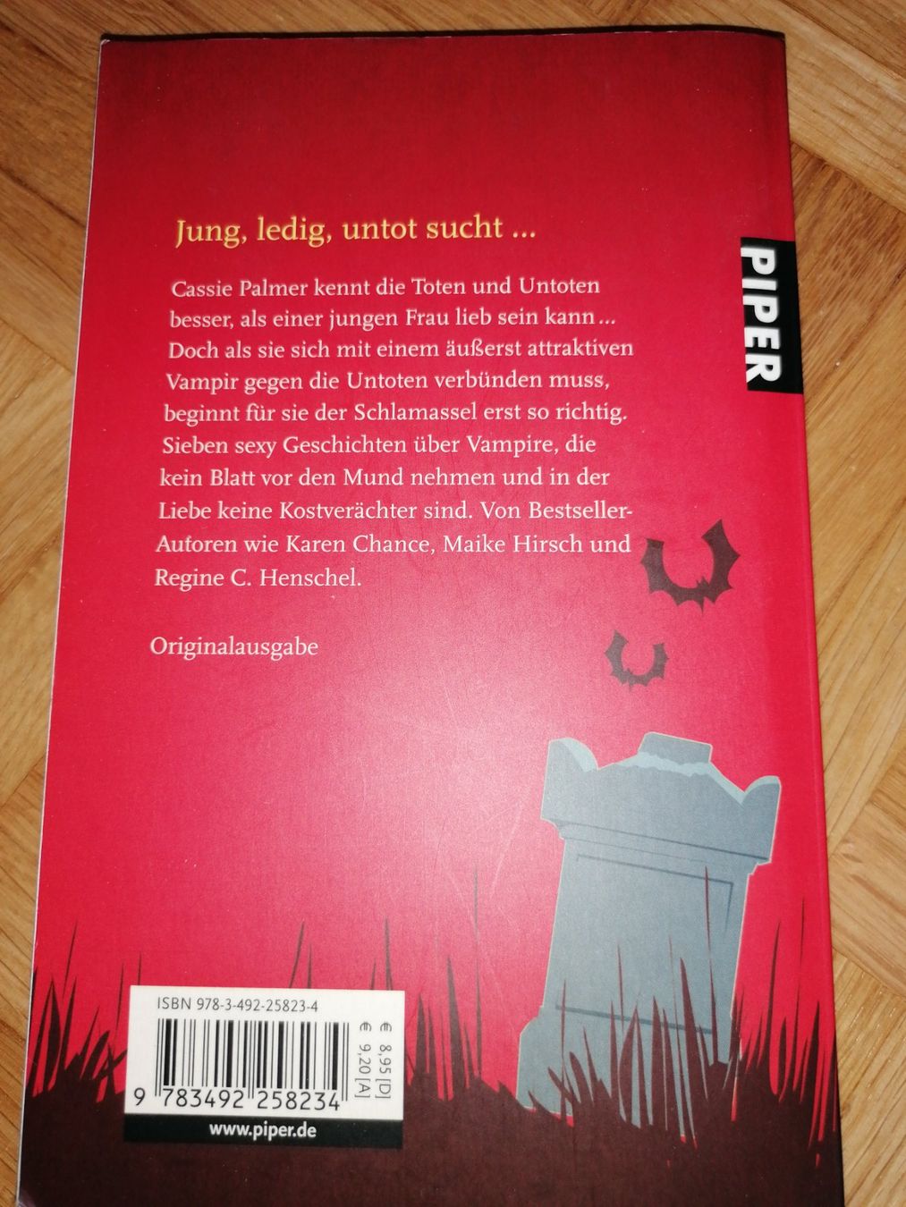 Bücher: Ein vampir zum küssen – Gebraucht aus Dübendorf von lus_d2rx 1