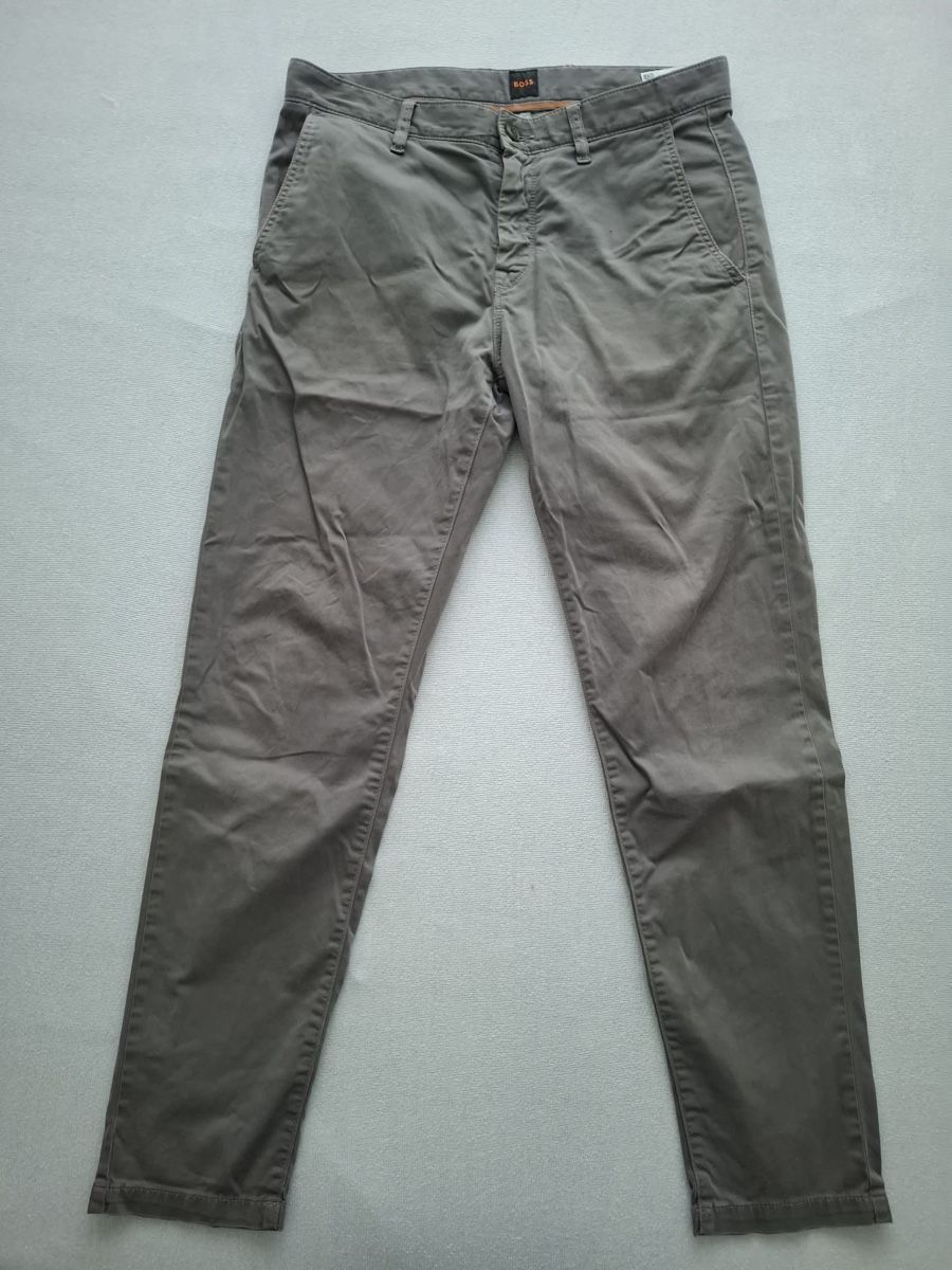 Hugo Boss Pantaloni: Boss Herren Hose 33/32 – Usato da Thun venduto da sof_by7w