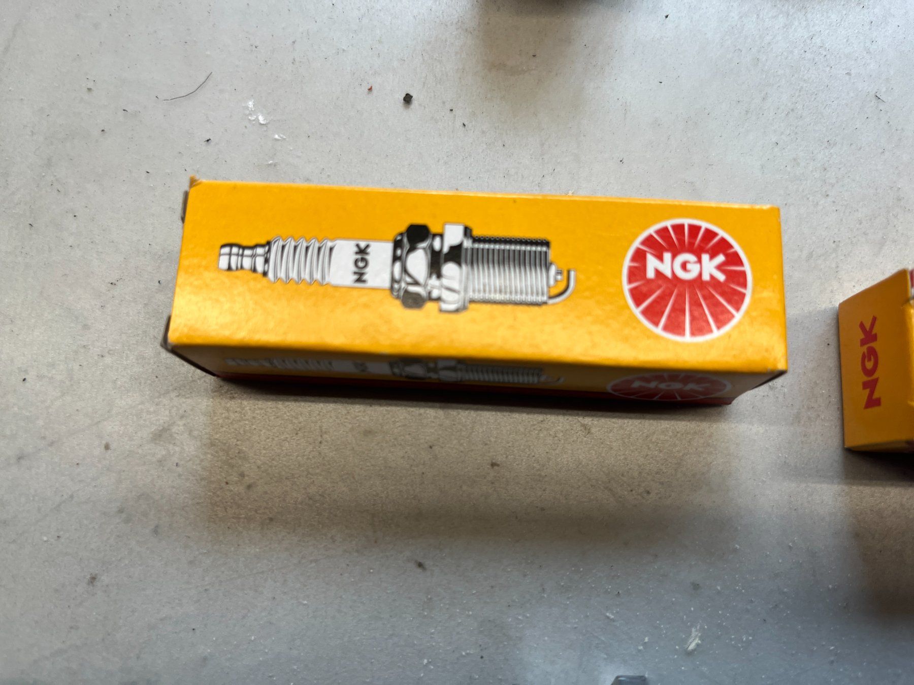 NGK Mofa-Ersatzteile: Mofa  Zündkerzen – Neu (gemäss Beschreibung) aus Turbenthal von Atusa 6