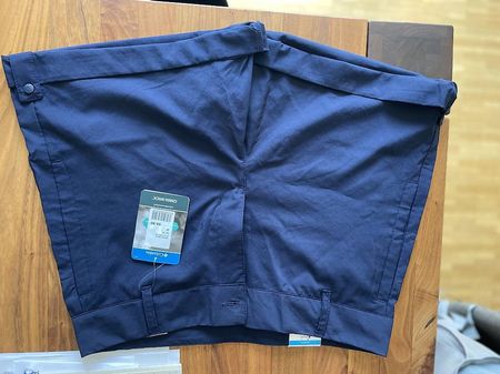 Columbia Short woman 10 Neu