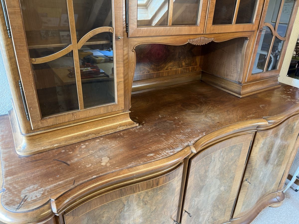 Credenze: Antiker Buffet-Schrank, mit Glasvitrine – Usato da Tenniken venduto da Bombadil8 4