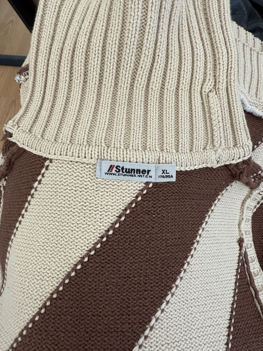 Pulls & Sweat-shirts: Turtleneck Sweater – D'occasion à St. Gallen par trxcy 2