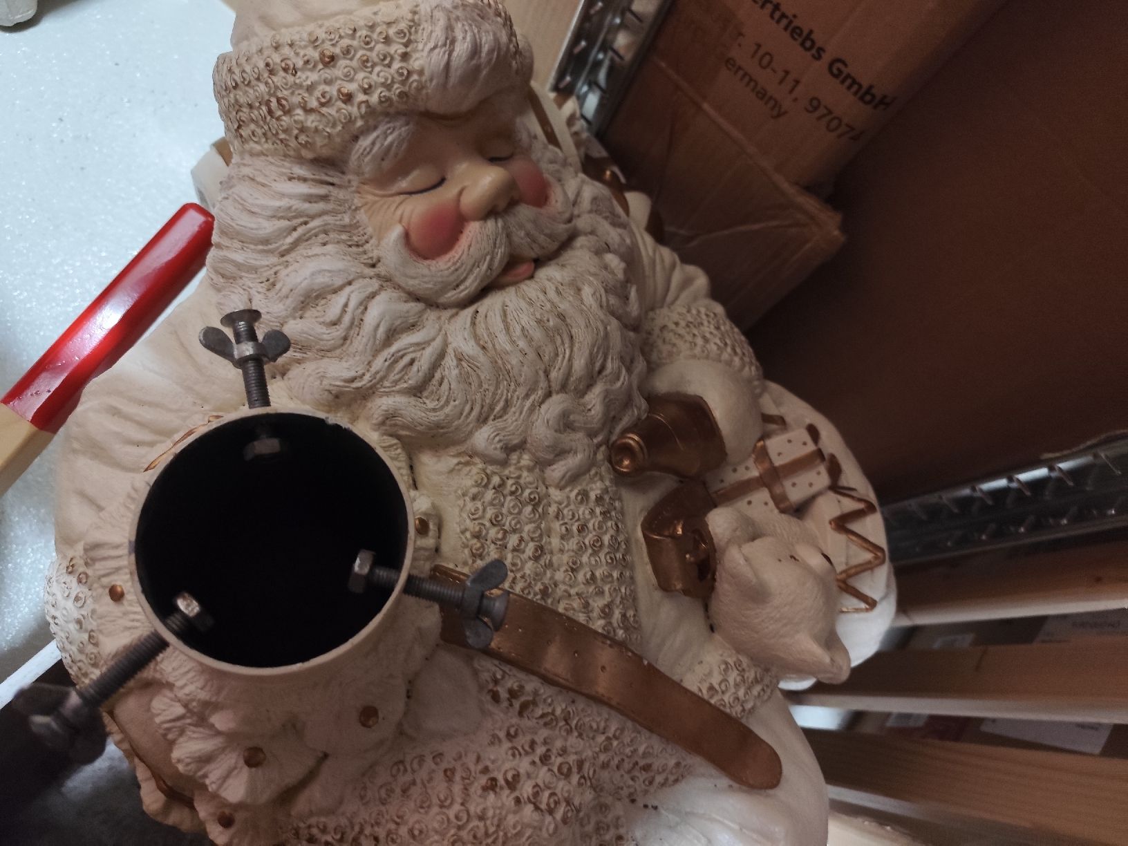 Alle Dekorationen: Weihnachtsbaum Ständer  – Gebraucht aus Grossdietwil von bie_2bn5