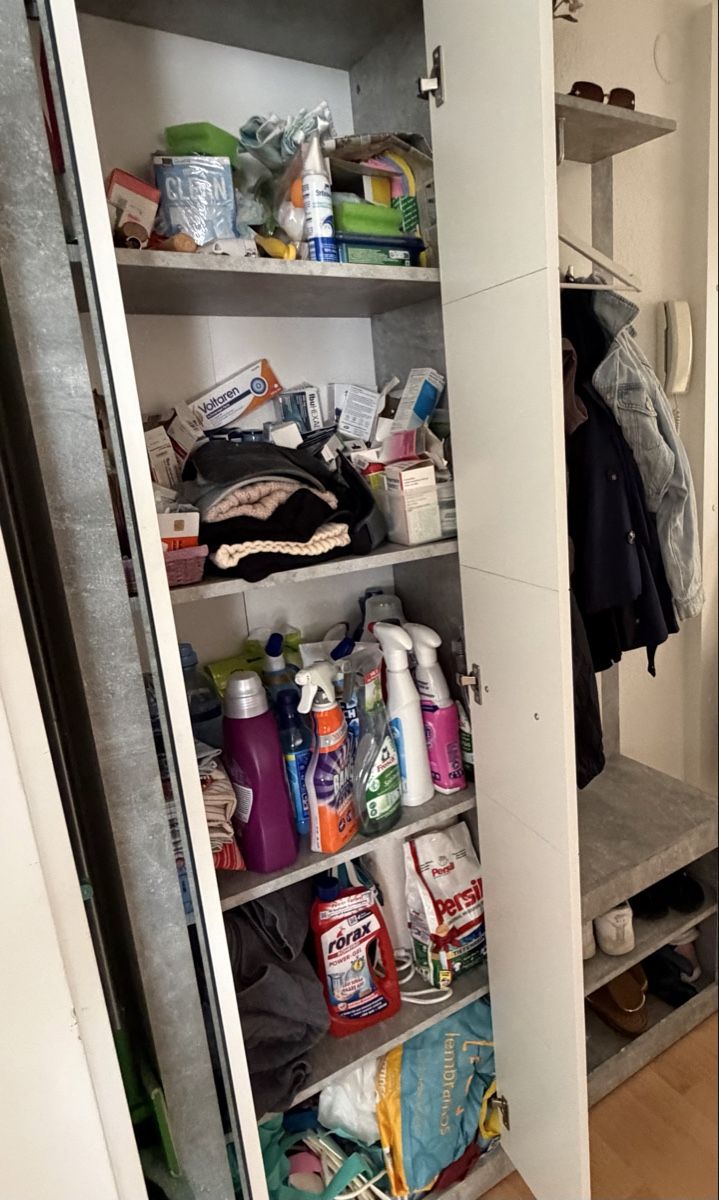 Garderobe: Garderobe – Gebraucht aus Wil SG von mer_9j78 1