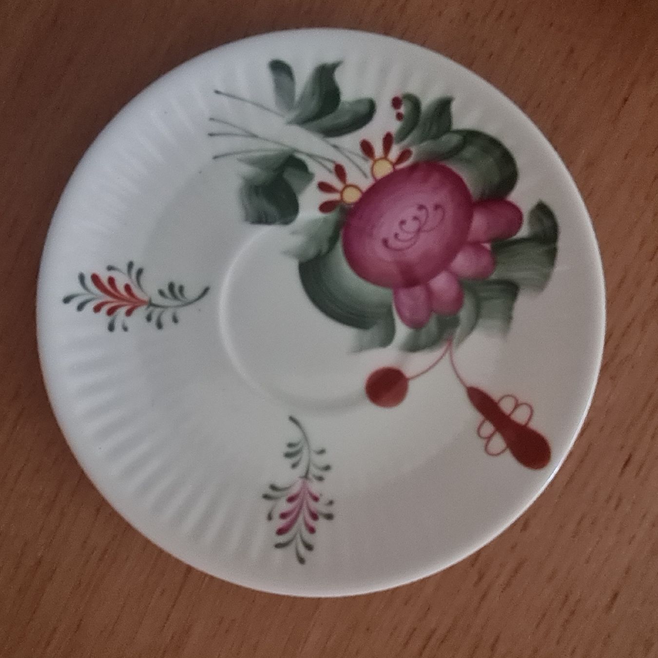 Set di piatti: Teeservice Ostfriesland  – Usato da Basel venduto da Piscosour01 1