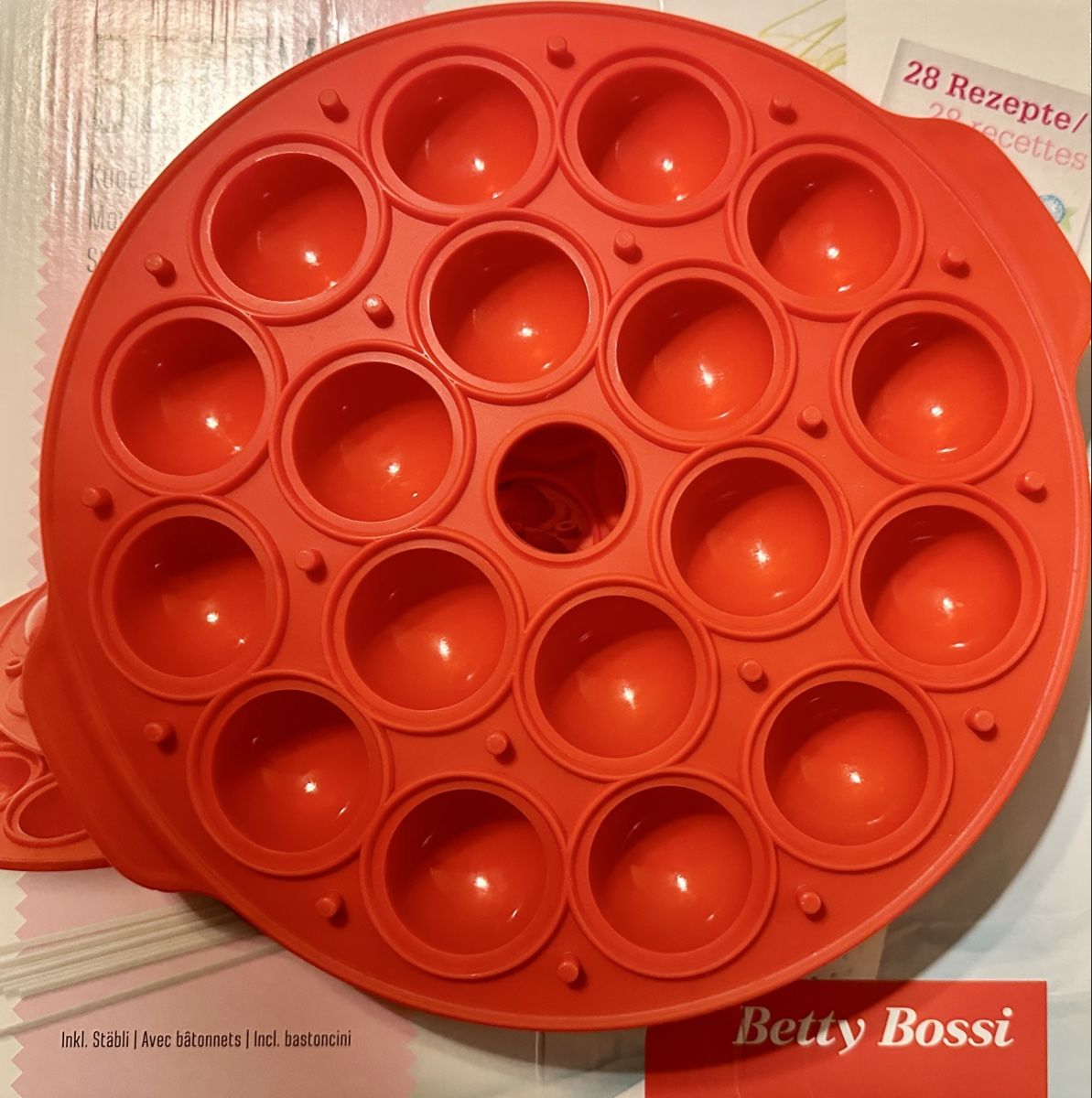 Betty Bossi Teglie da forno: Cake Pop Silikonform von Betty Bossi – Nuovo (secondo la descrizione) da Aarau venduto da mocca012 3