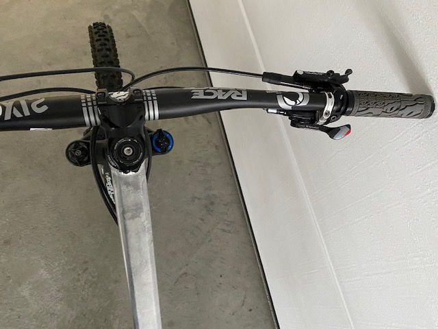 Biciclette: KNOLLY Endorphin mountain bike – Usato da Dallenwil venduto da ZD2019 6