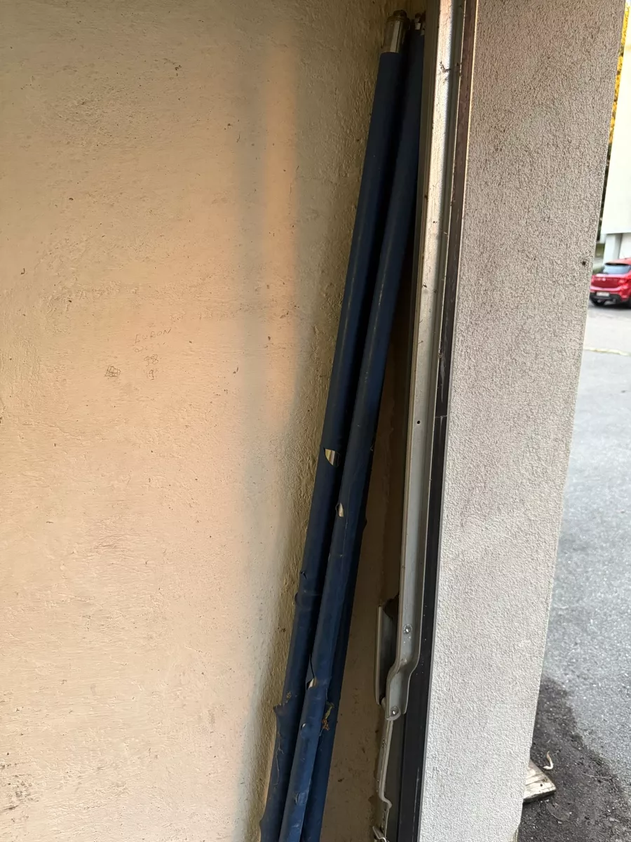 Balken: Sperrstange – Gebraucht aus Rüti ZH von ES95