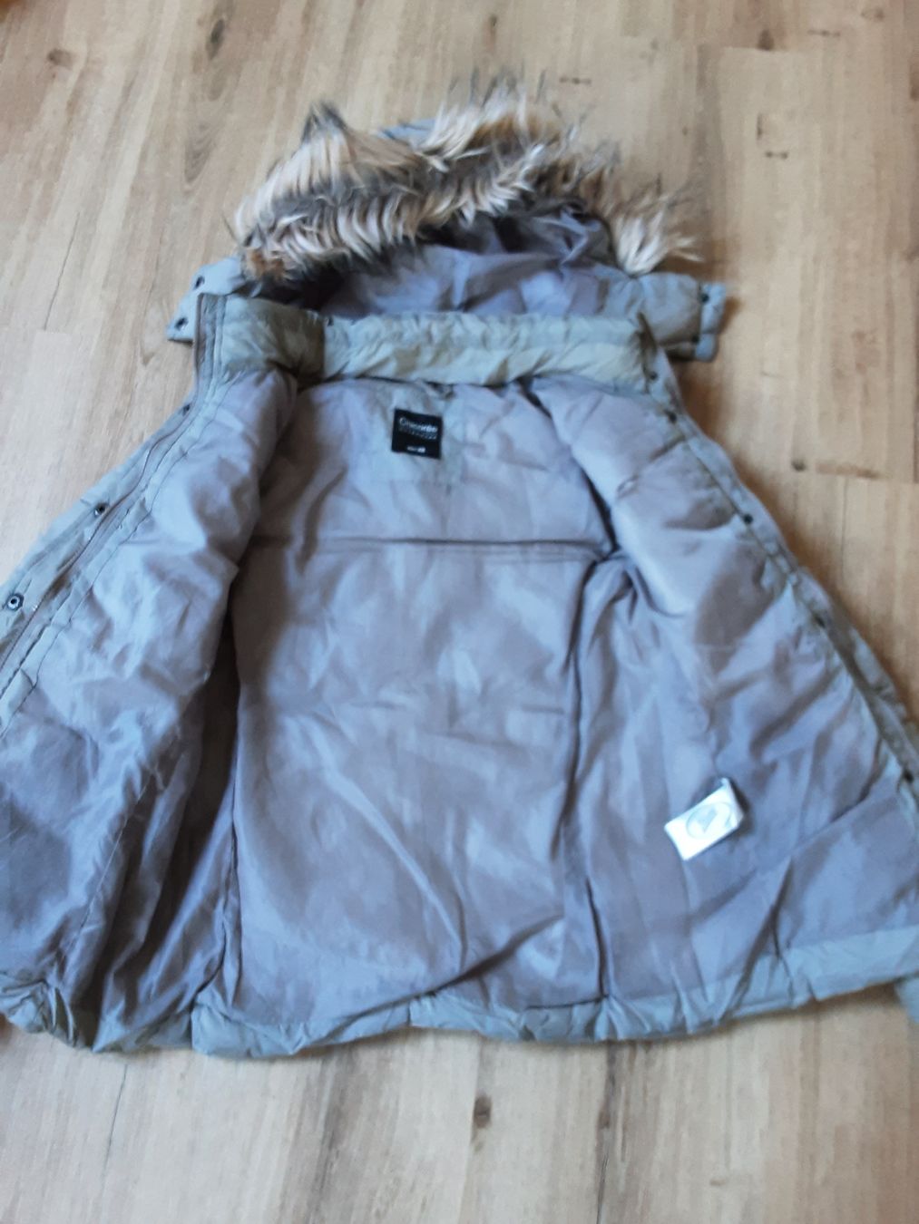 Giacche: Winterjacke mit Kapuze, Grösse XS – Usato da Altdorf UR venduto da Brandli 3