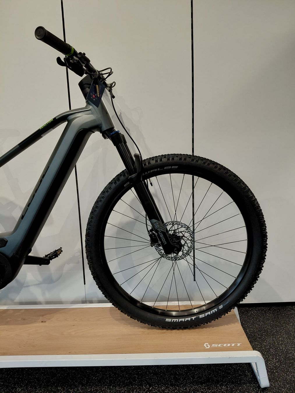 Cube Biciclette: Cube Reaction Hybrid Pro 750 2023 – Nuovo e nell'imballaggio originale da Klosters venduto da mie_9vjk 3