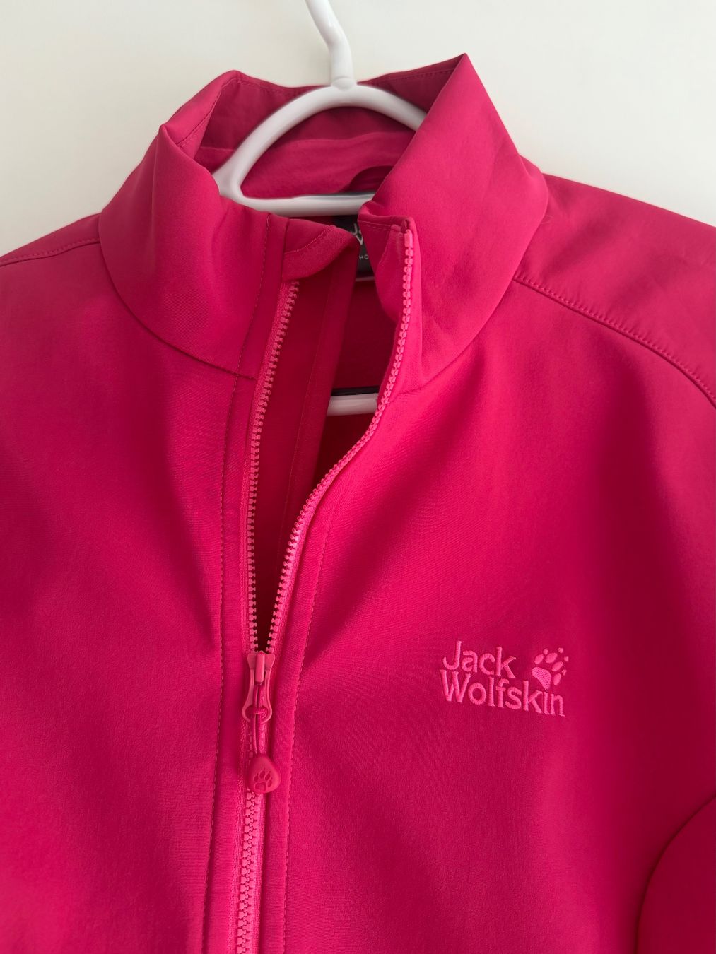 Jack Wolfskin Jacken: Jack Wolfskin Softshelljacke XXL, Fuchsia – Gebraucht aus Oftringen von Wiggiwave 2