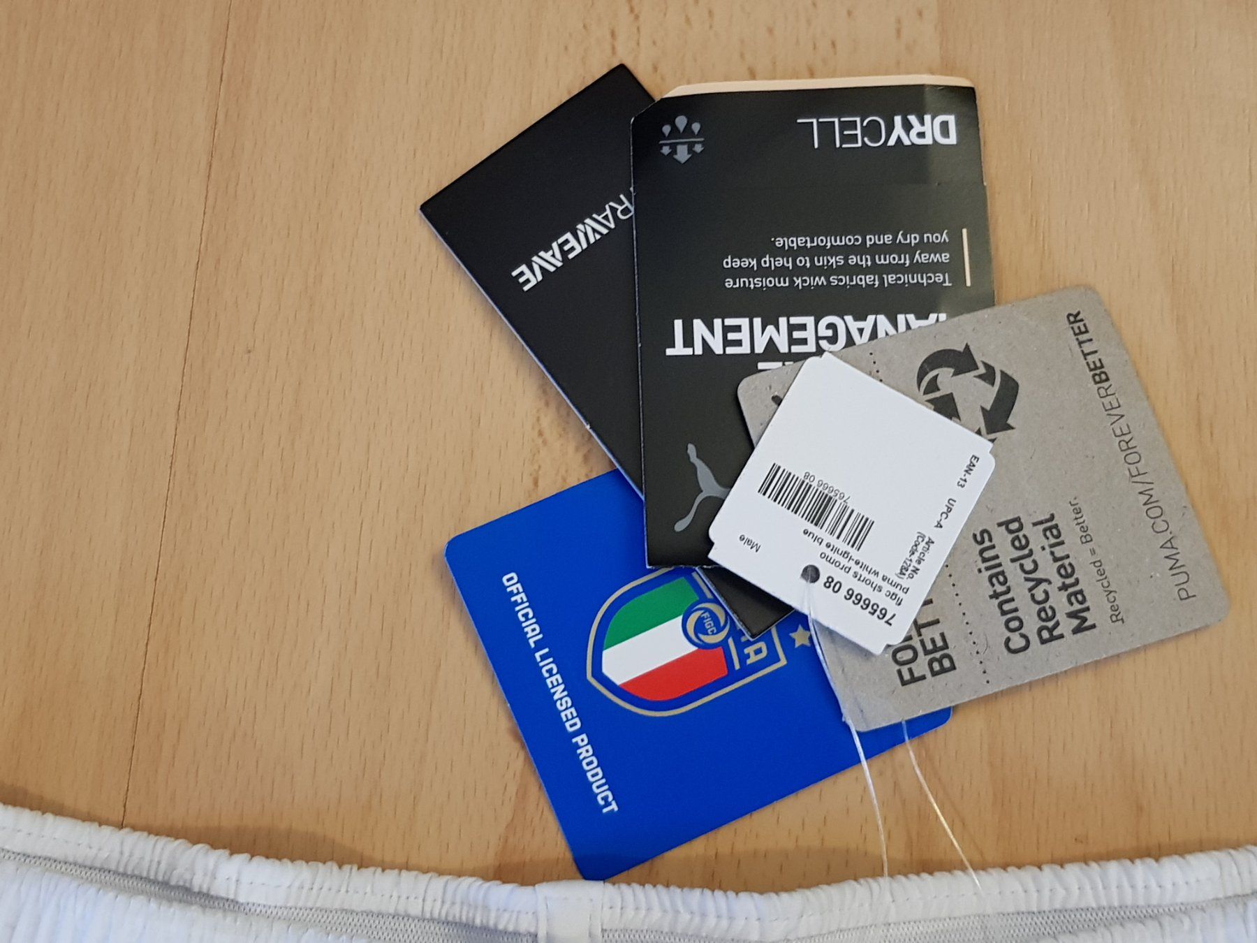 Puma Pantaloni: Italien Puma Shorts, Grosse M – Usato da Le Mouret venduto da Pantini 2