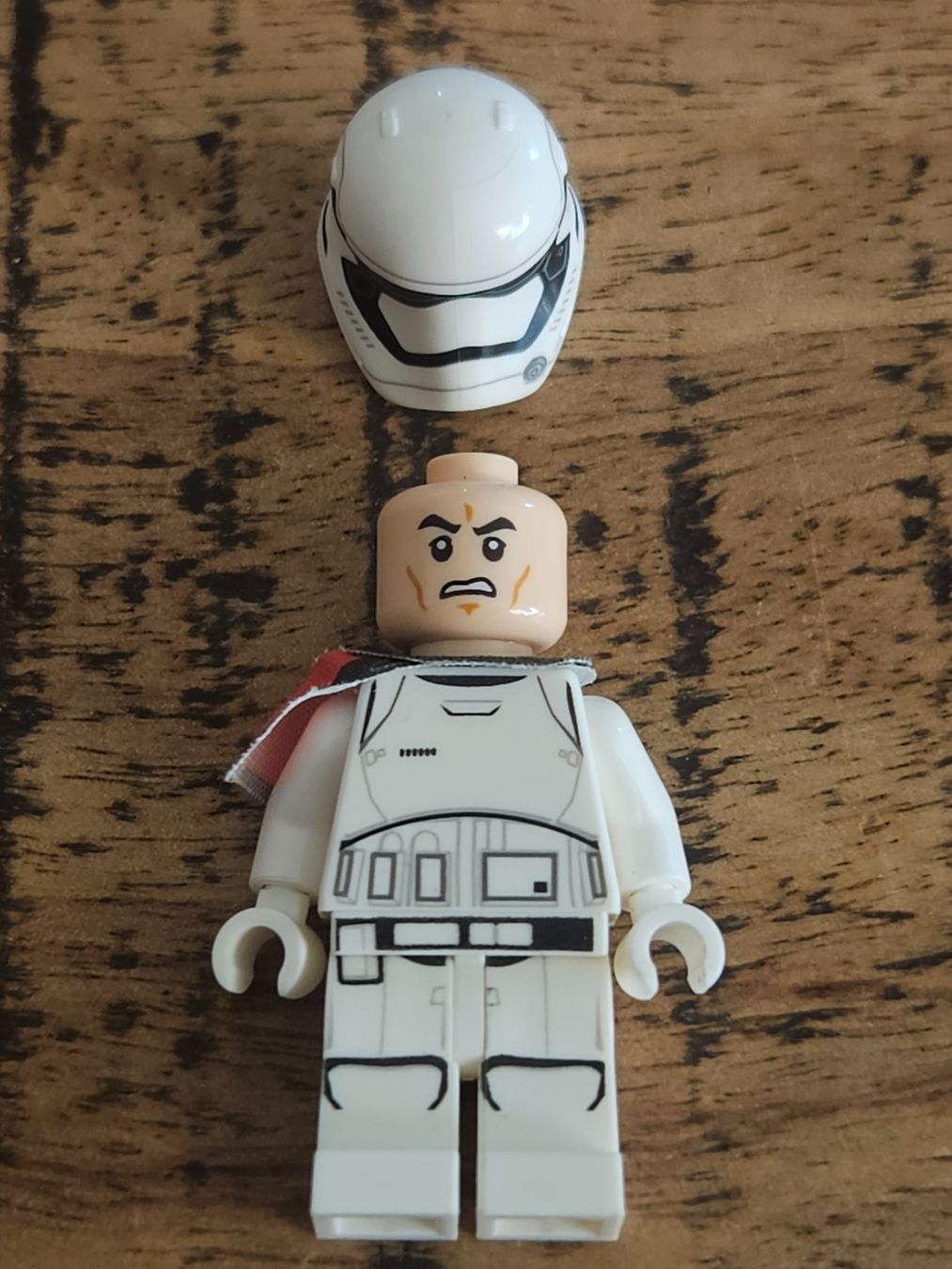 Lego Kit di costruzioni: lego figurine star wars sw0664 First Order Stormtrooper – Usato da Confignon venduto da Ecrofigs 1