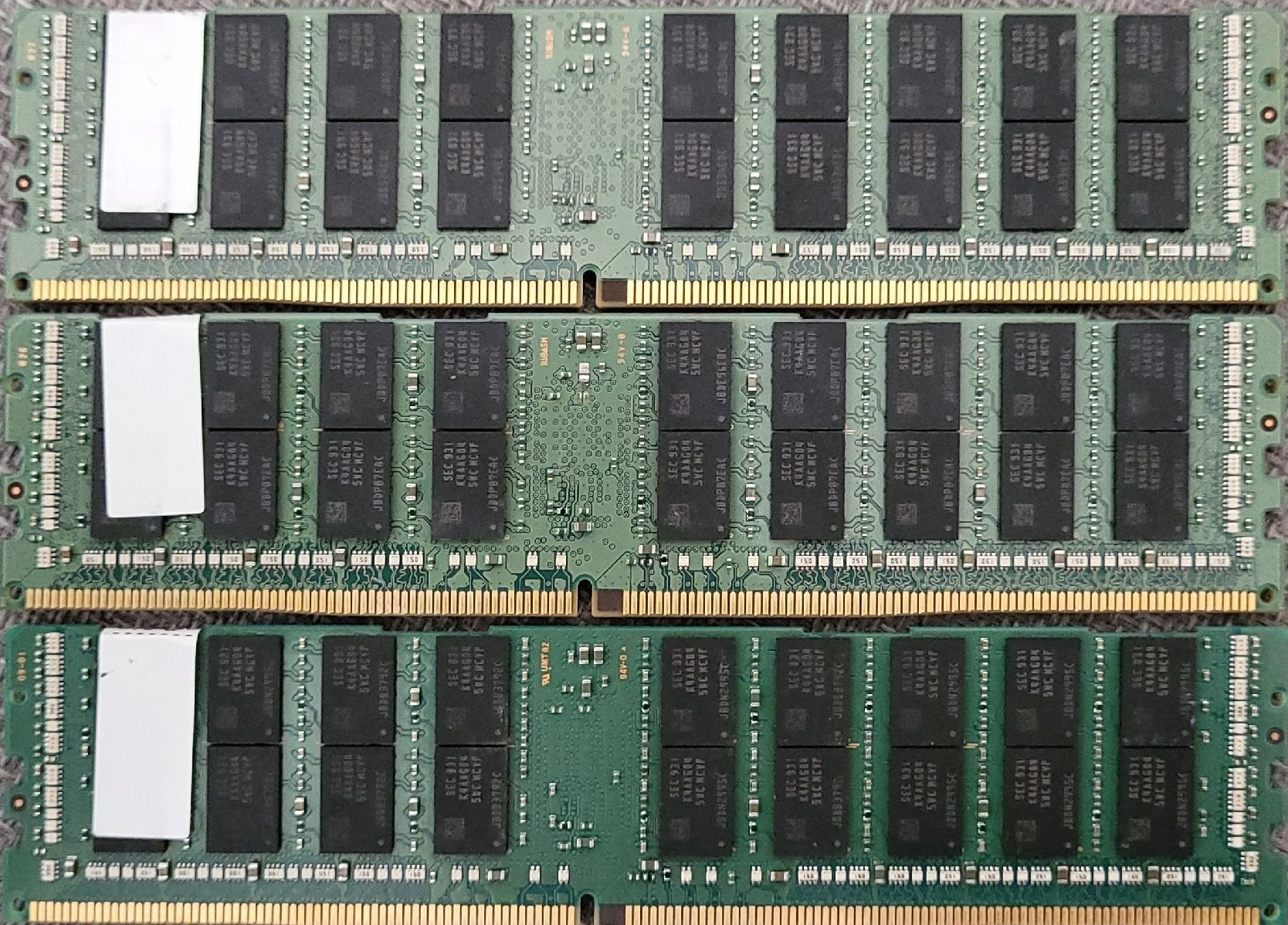 Samsung Memoria / RAM: 3x Samsung 64GB PC4- 2933Y- DDR4 RAM Module. – Usato da Zürich venduto da Gulbi1919 1