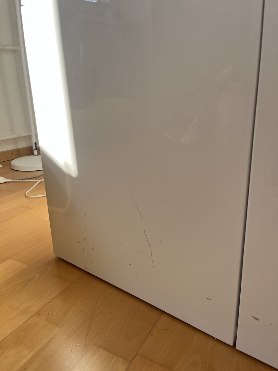 Interio Kommoden: Sideboard Interio, hochglanz mit Holz – Gebraucht aus Kilchberg ZH von asrael02 2