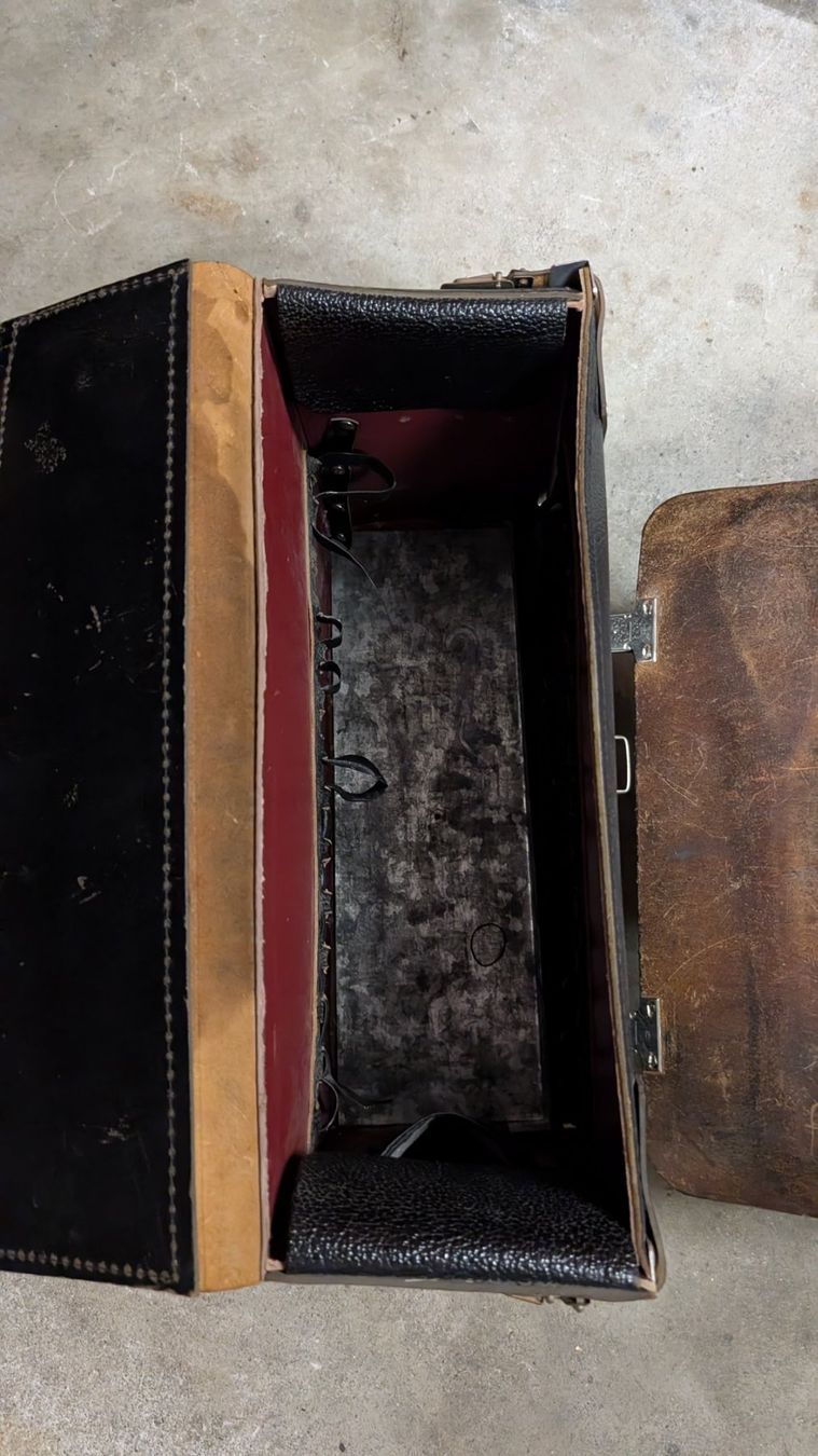 Tous les outils: 2x Werkzeugkoffer Leder – D'occasion à Bad Ragaz par MR_BR 2