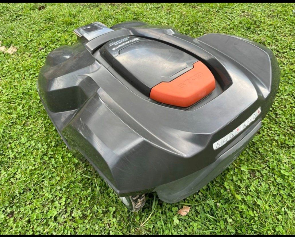 Husqvarna Tondeuses à gazon: Husqvarna automower 320 5514h – D'occasion à Grenchen par Asus_ 2