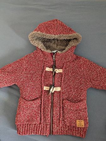Jäckli, Kurzarmbodies, Pullover mit Hose Grösse 74-80