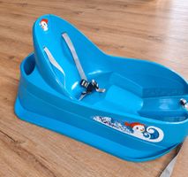 EDA Bobee Bob Babyschlitten blau mit Sicherheitsgurt & Zug