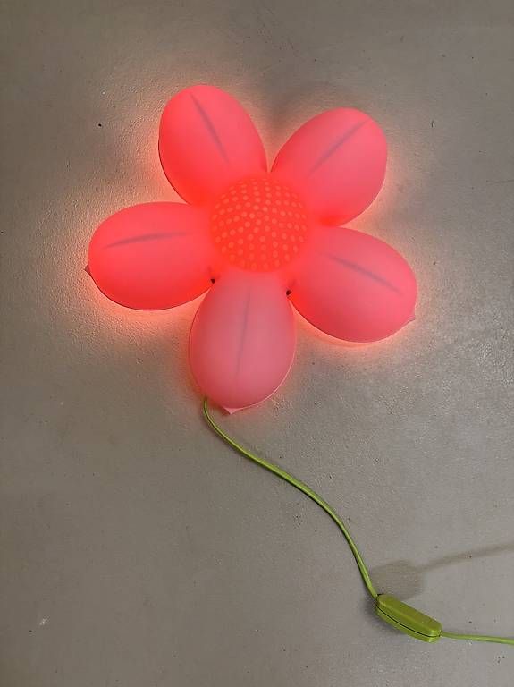 Ikea Lampade: Ikea Nachtlicht Blume – Usato da Spiez venduto da Fridu99