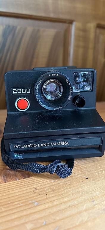 Fotocamera: Polaroid Land Camera 2000 – Usato da Winterthur venduto da whatsgolden159 2