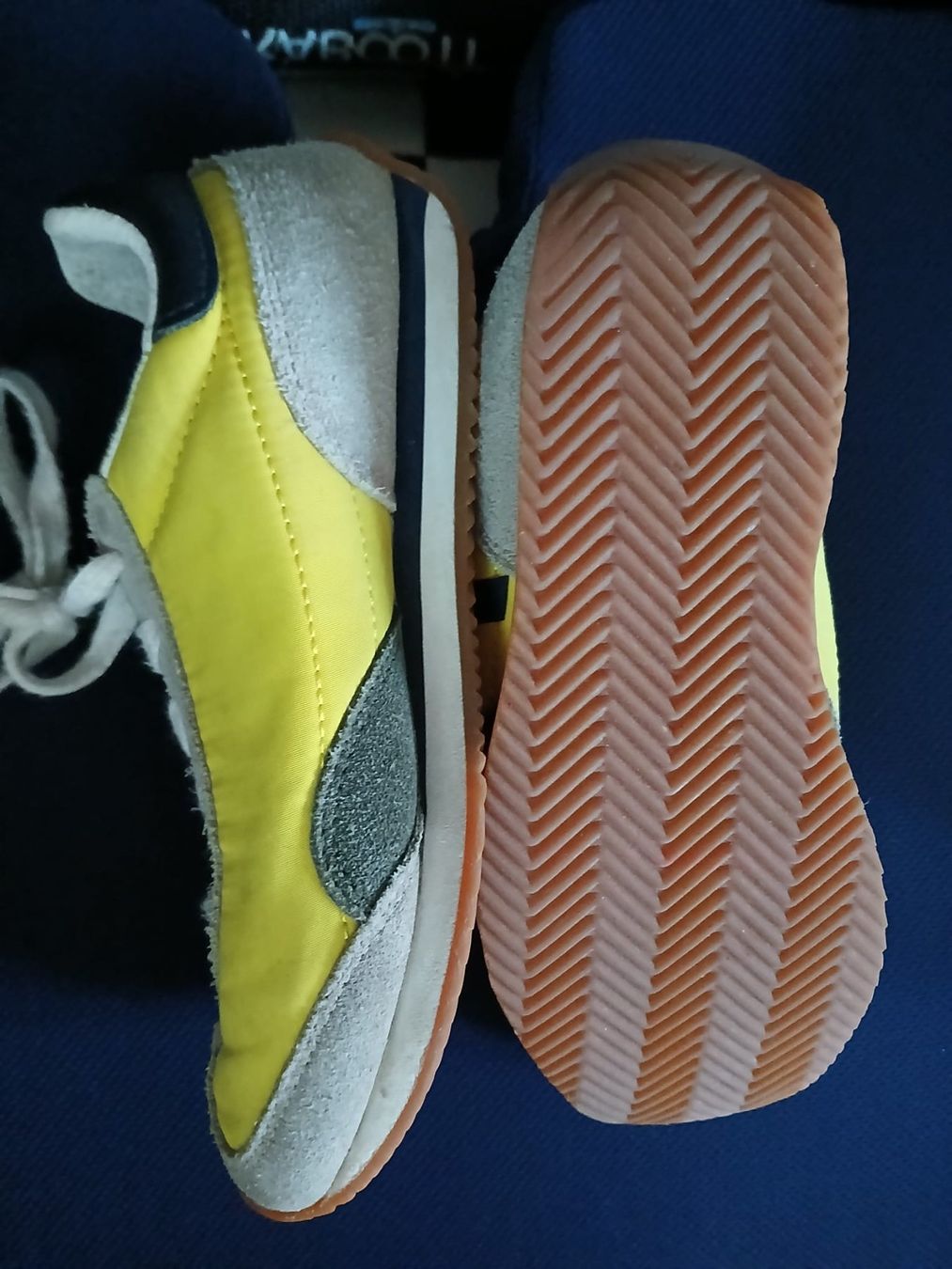 Pepe Jeans Chaussures hommes: Pepe Jeans Kindersneaker, Größe 32 – D'occasion à Zürich par moved2kingston 2