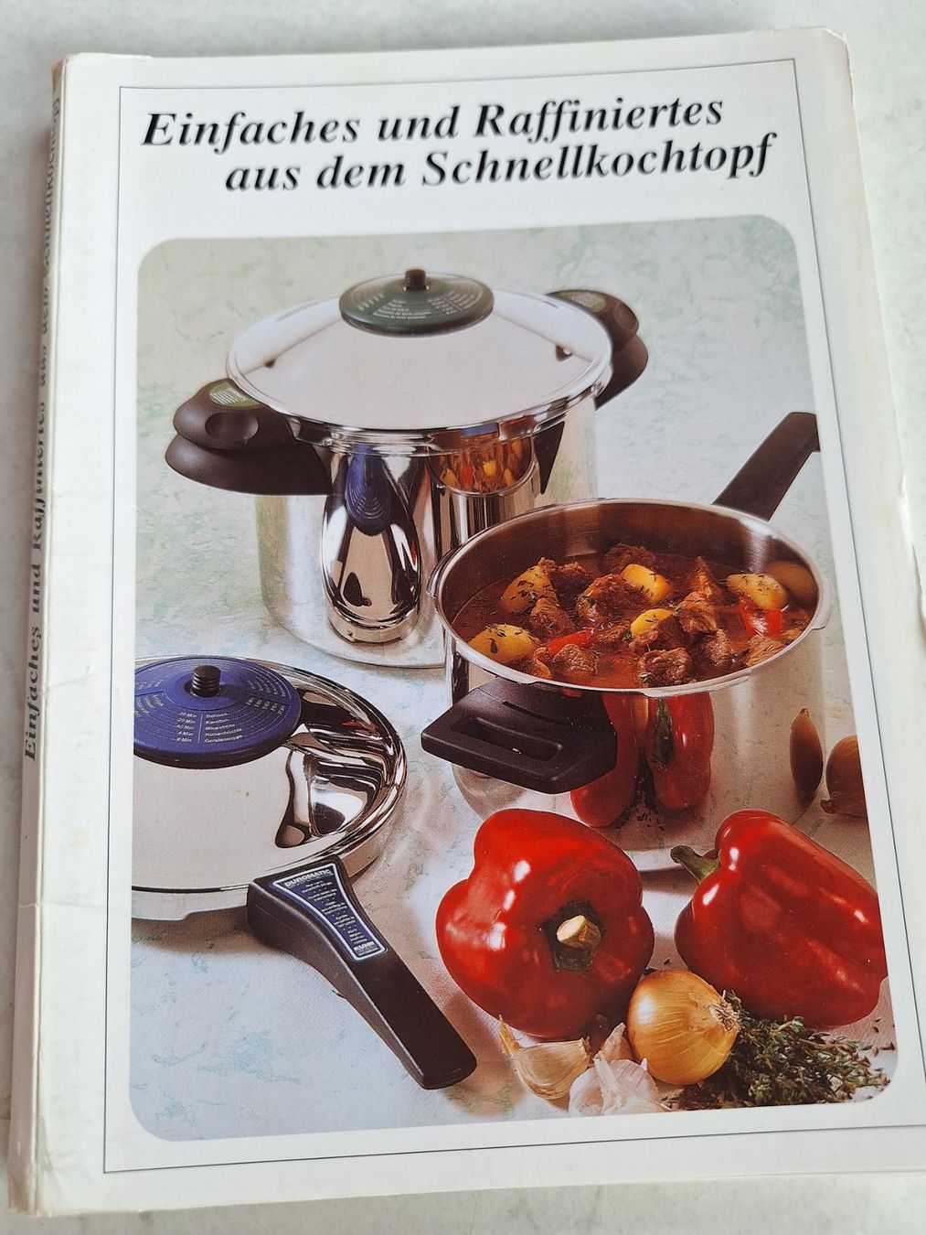 Bücher: DUROMATIC KOCHBUCH – Gebraucht aus Huttwil von Kunterbuntli