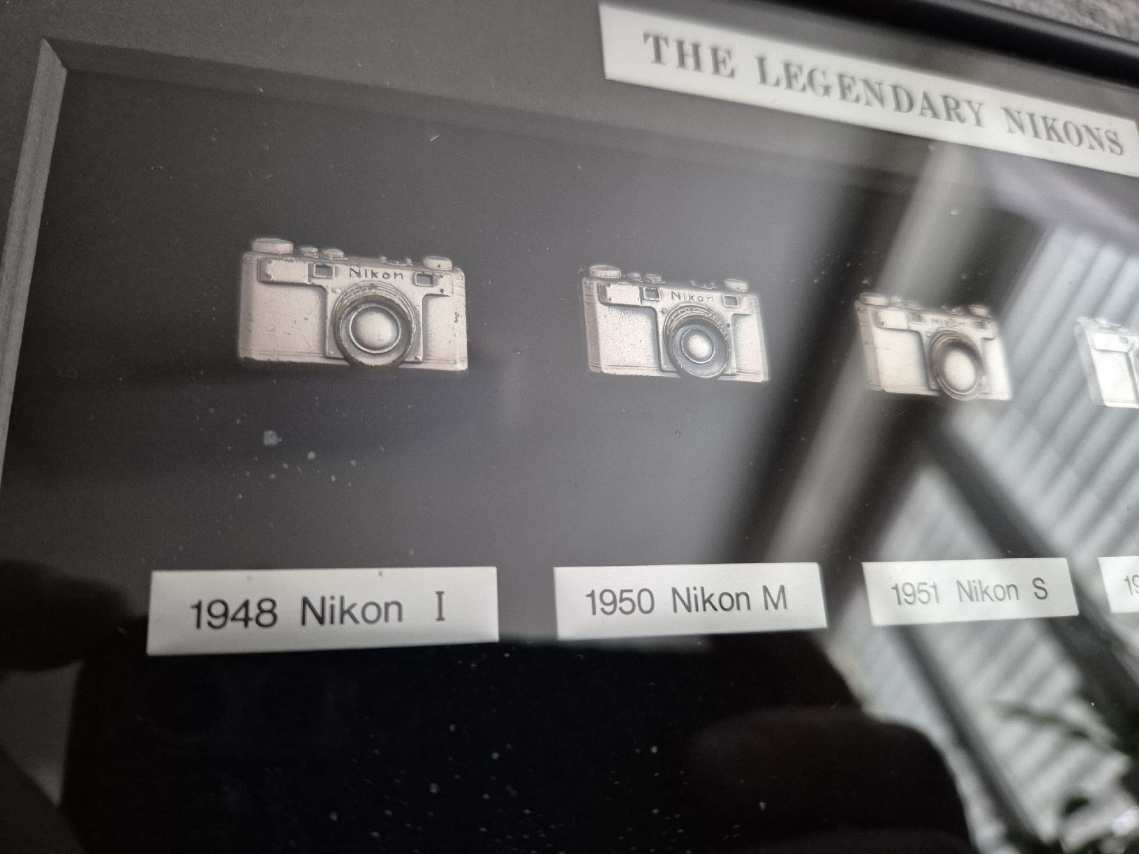 Nikon Kamera: The Legendary Nikons 1948-1988 – Gebraucht aus Wattwil von ferenczyjoci 2