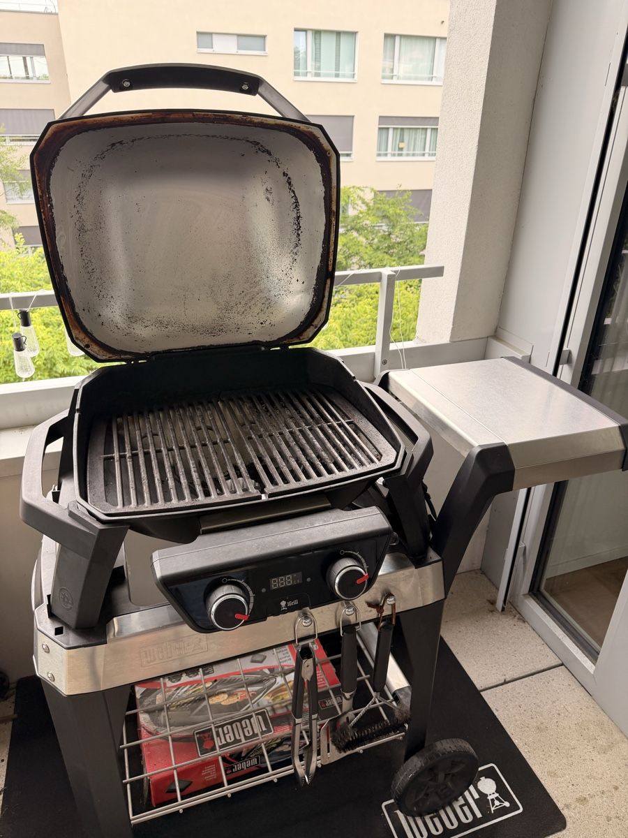 Weber Griglie: Weber Pulse 2000 Elektrogrill inkl. Wagen – Usato da Lyss venduto da lar_c2kp 5