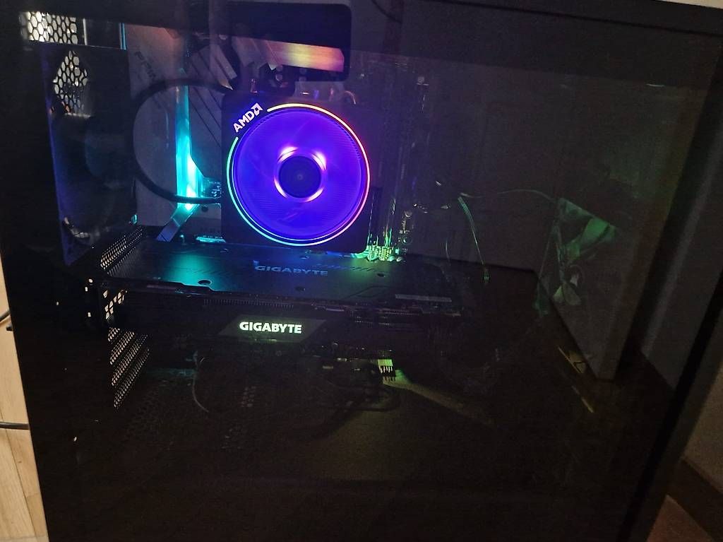 PCs: PC Computer – Gebraucht aus Zürich von ner_7c2r 2