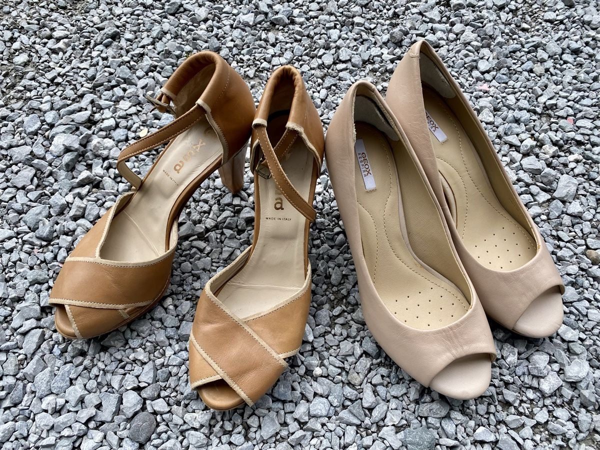 Scarpe da donna: Sommerschuhe Paket Grösse 37 – Usato da Eglisau venduto da Lara0