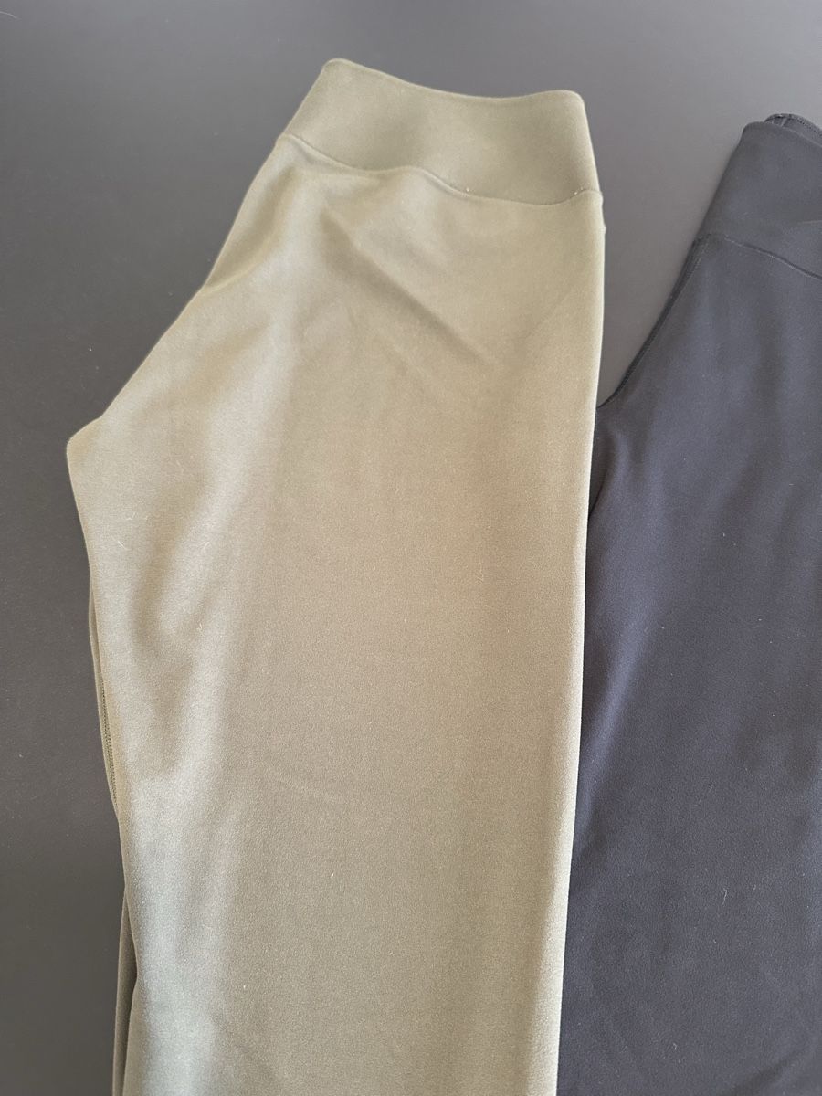 Leggings: Uniqlo Soft Touch Leggins Grösse M – Usato da Niederlenz venduto da Shininglove 2