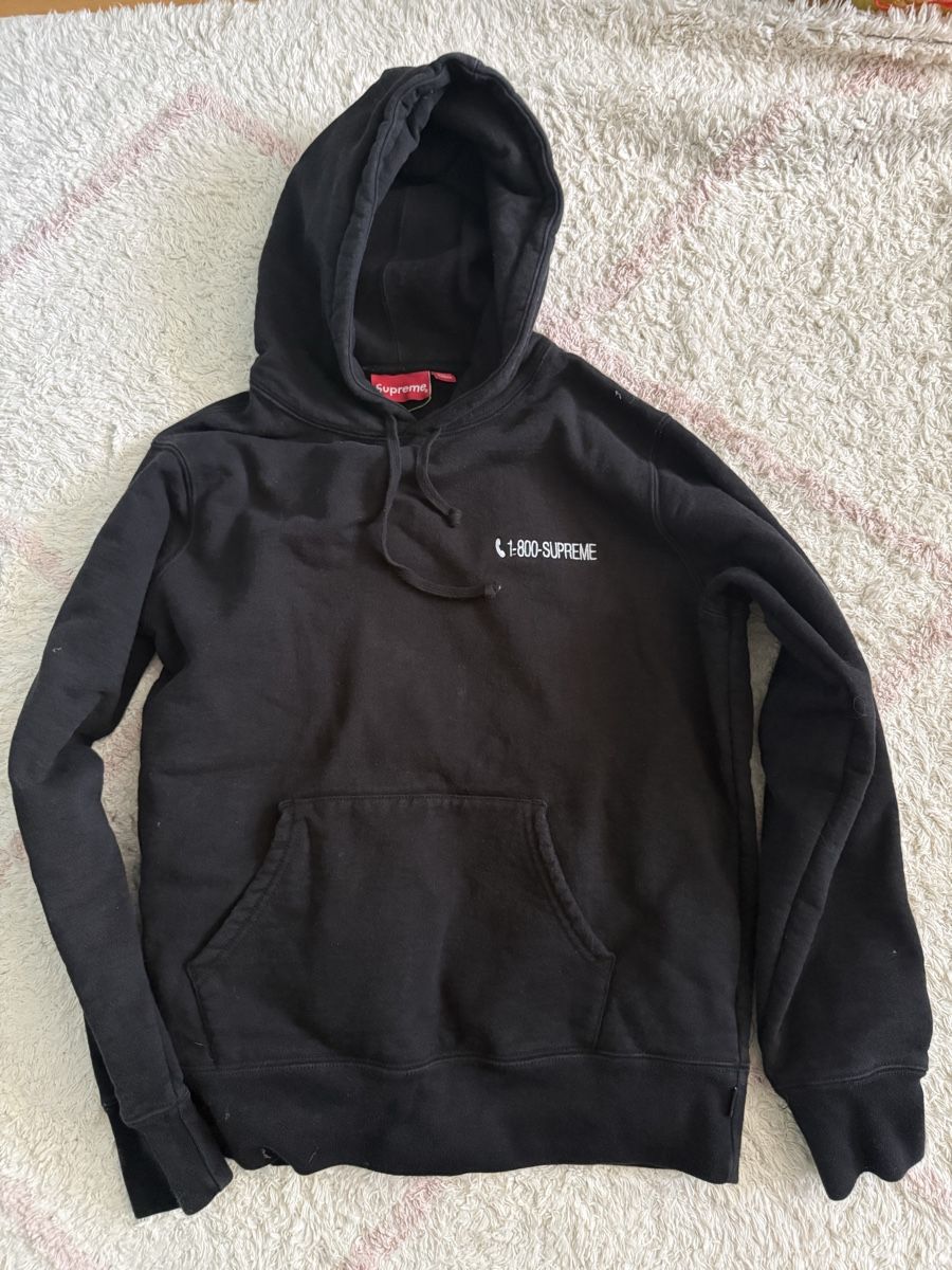 Pullover & Sweatshirts: Supreme hoody – Gebraucht aus Veyrier von Elenevskiy