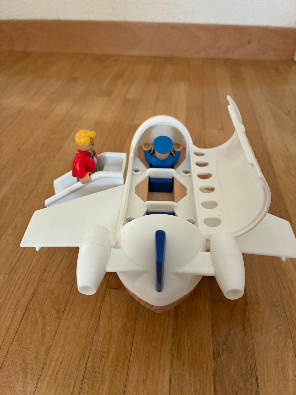 Spielzeuge: Aéroport (compatible BRIO) – Gebraucht aus Lausanne von Cocotteka 6