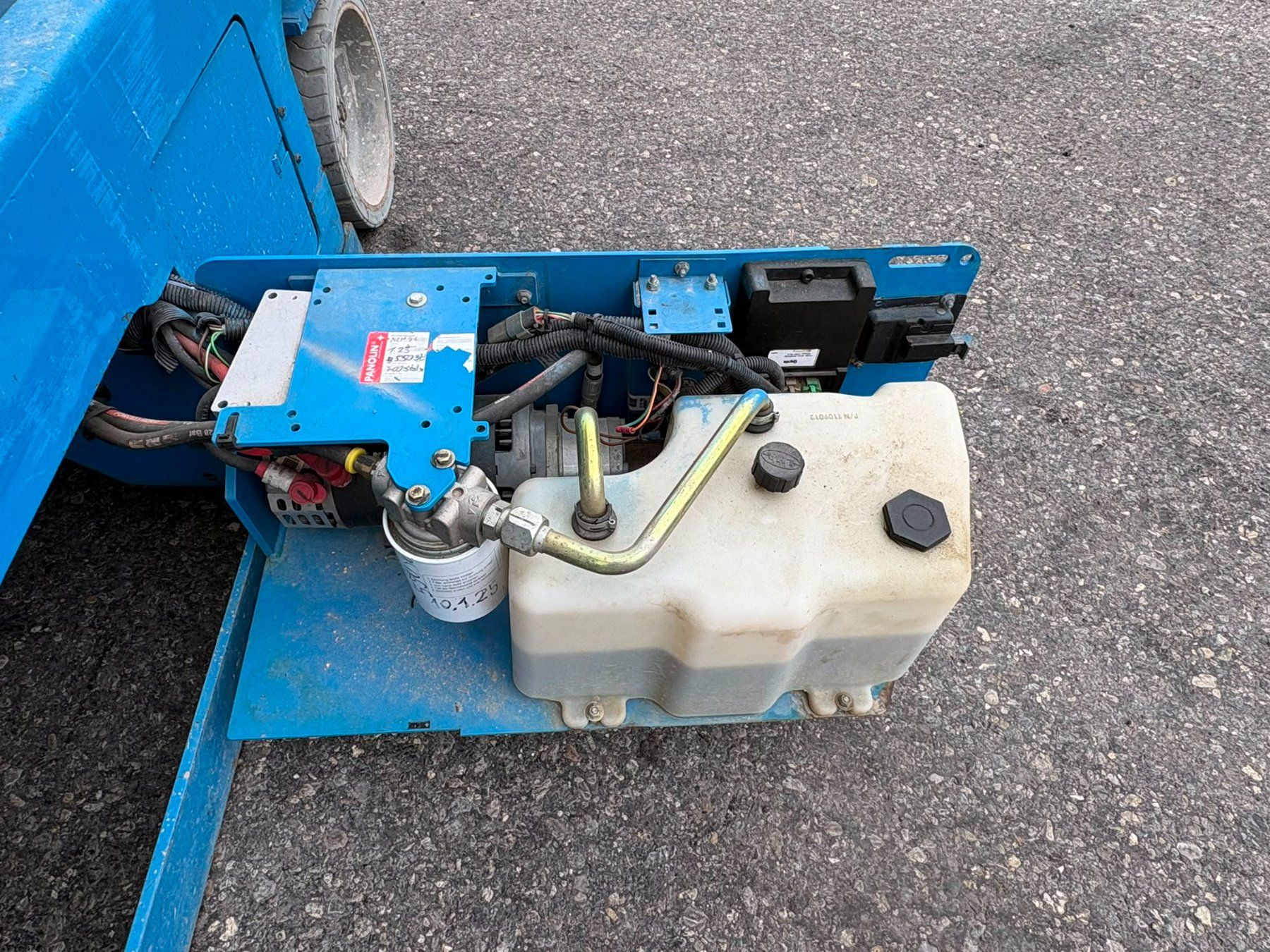Piattaforme elevatrici & Crick: Scherenbühne Genie GS2632 AH 10m – Usato da Vaduz venduto da TRANS-AGRAR 4