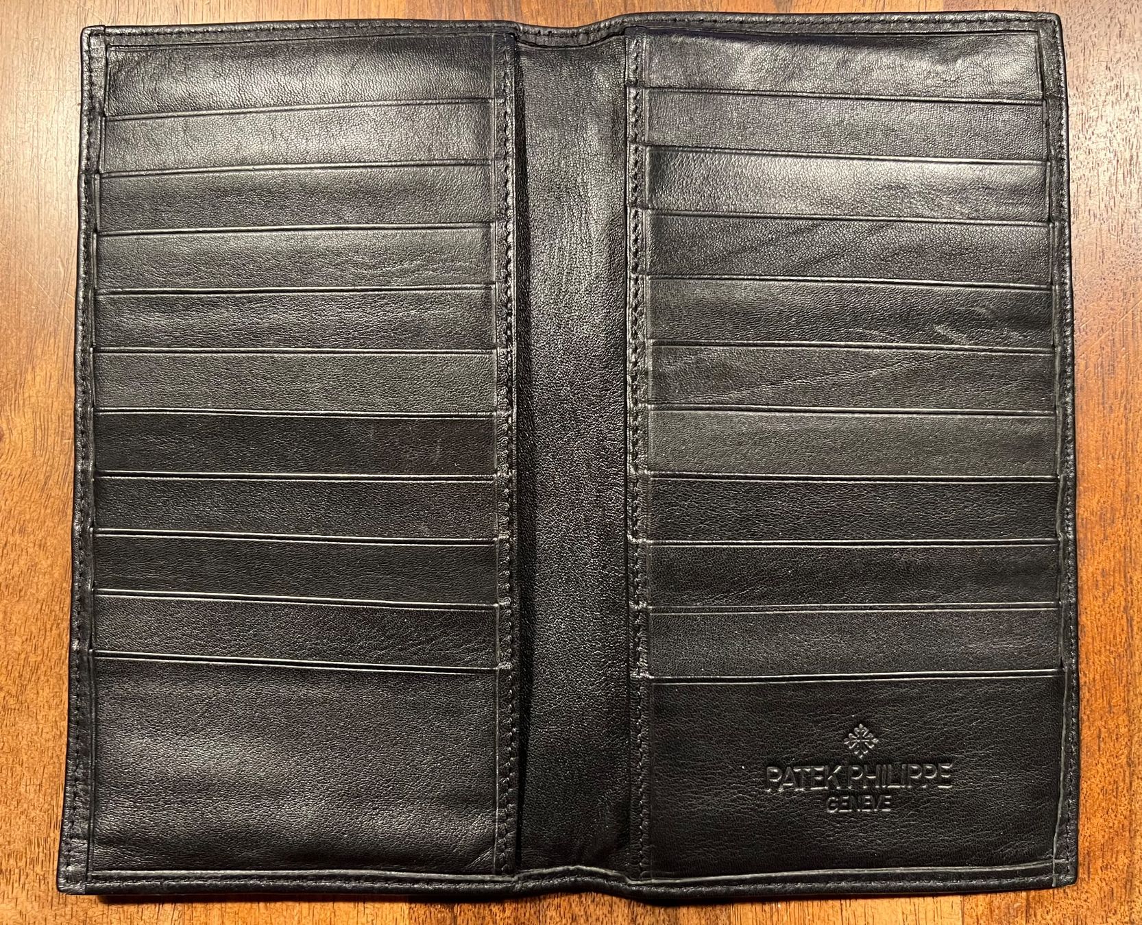 Patek Philippe Uhren: Patek Large Cards Holder Black 👌 – Gebraucht aus Morges von thetimebureau 3