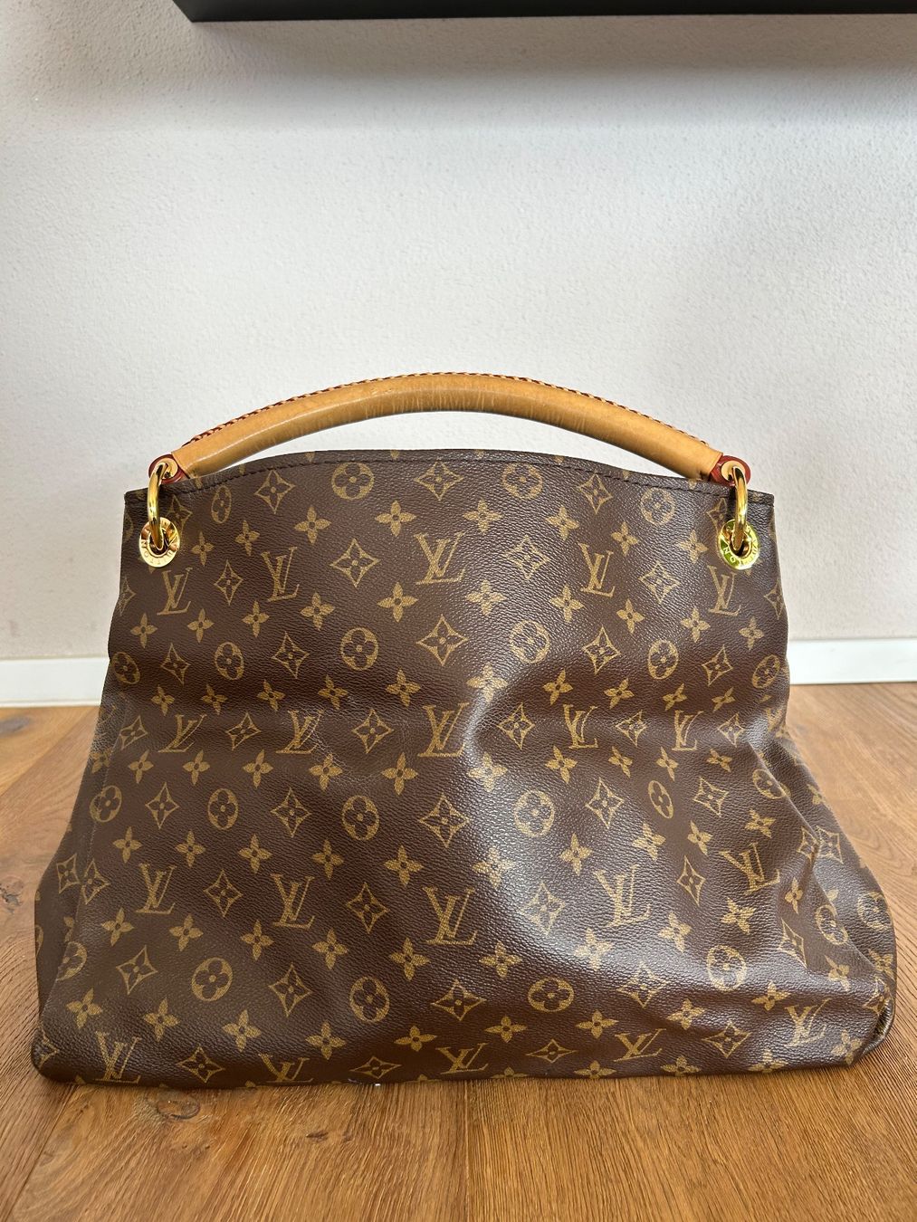Louis Vuitton Borse da donna: Louis Vuitton Artsy – Usato da Sempach venduto da appeldes