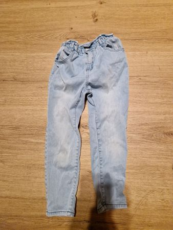Zara Mädchen Jeans Gr. 110
