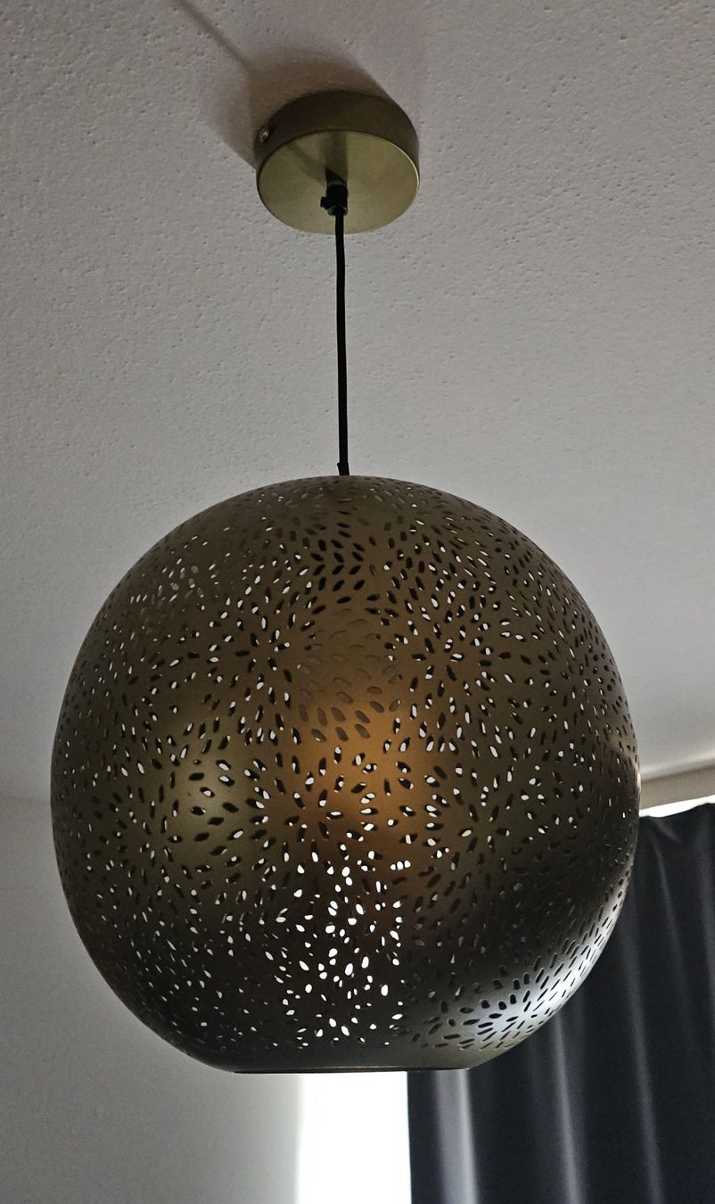 Lampadari & plafoniere: DECKENLAMPE (METALL) – Usato da St. Gallen venduto da Cat_s