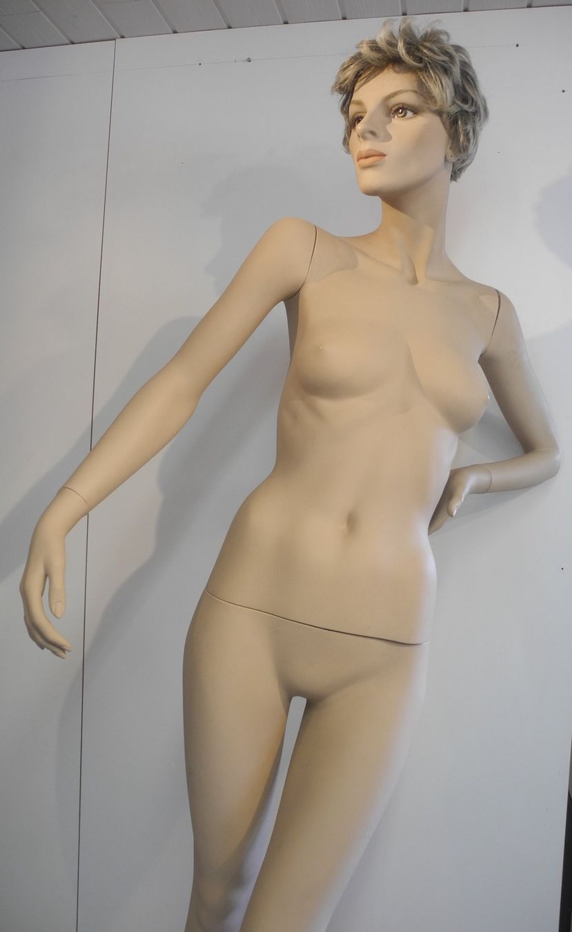 Sonstige Dekorationen & Accessoires: Schaufensterpuppe / Mannequin antik "Irene" – Gebraucht aus Kottwil von Crazyrolf 5