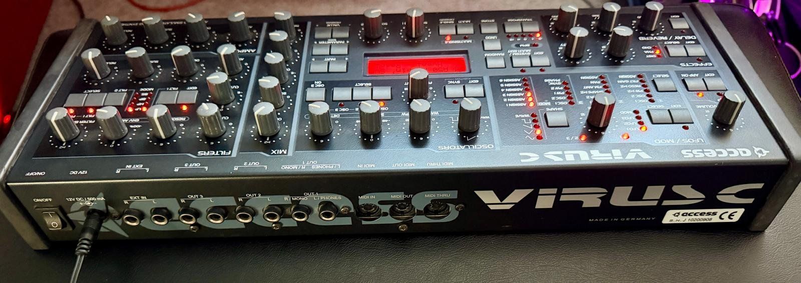 Strumenti musicali: Access Virus C Desktop Synthesizer – Usato da Diepflingen venduto da T096241 1