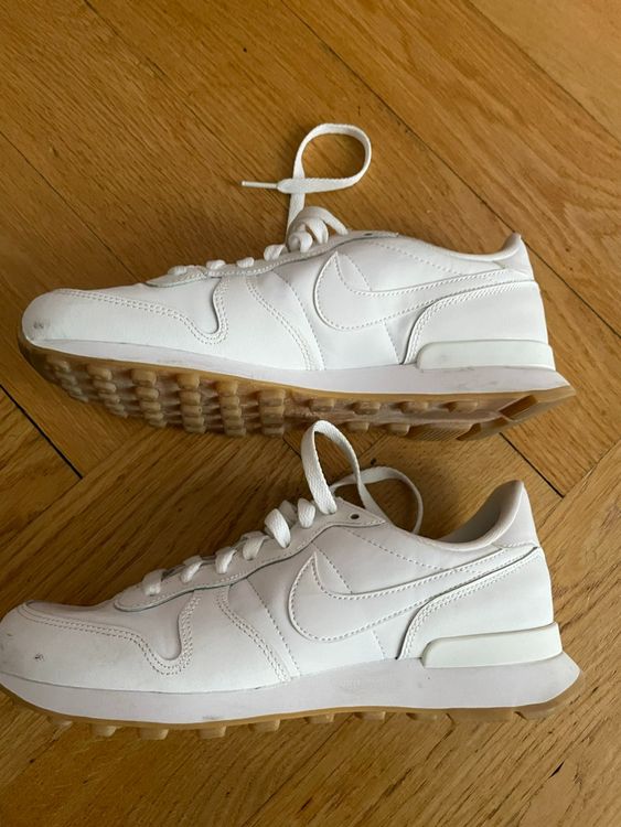 nike internationalist 39