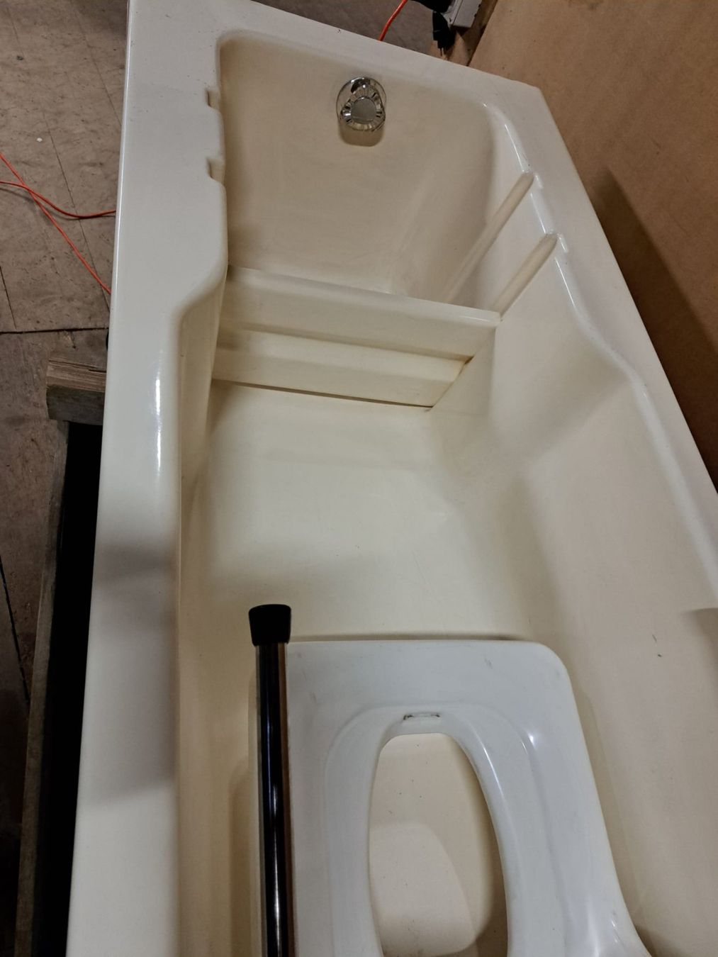 Vasche da bagno: Badewanne mit Personenlift – Usato da Triengen venduto da Joga23 3
