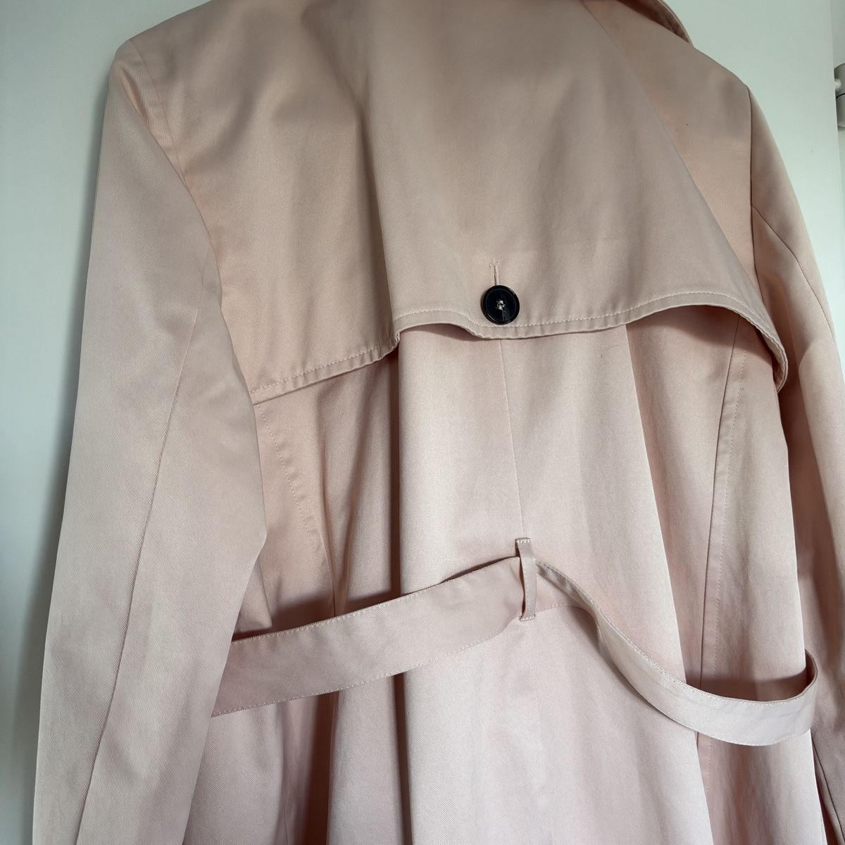 Globus Cappotti: SALMON GLOBUS TRENCH L – Nuovo (secondo la descrizione) da Zofingen venduto da JumpInVintage 7