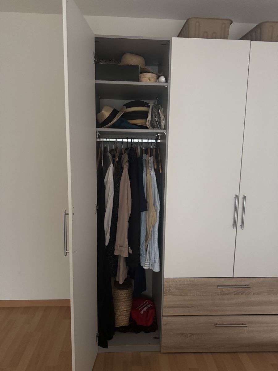 Pfister Guardaroba: Kleiderschrank Pfister – gratis – Usato da Zürich venduto da chi_5zwz 2