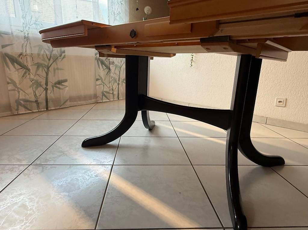 Tavoli: Kirschbaum-Esstisch ausziehbar – Usato da Obergösgen venduto da Moonlight 2