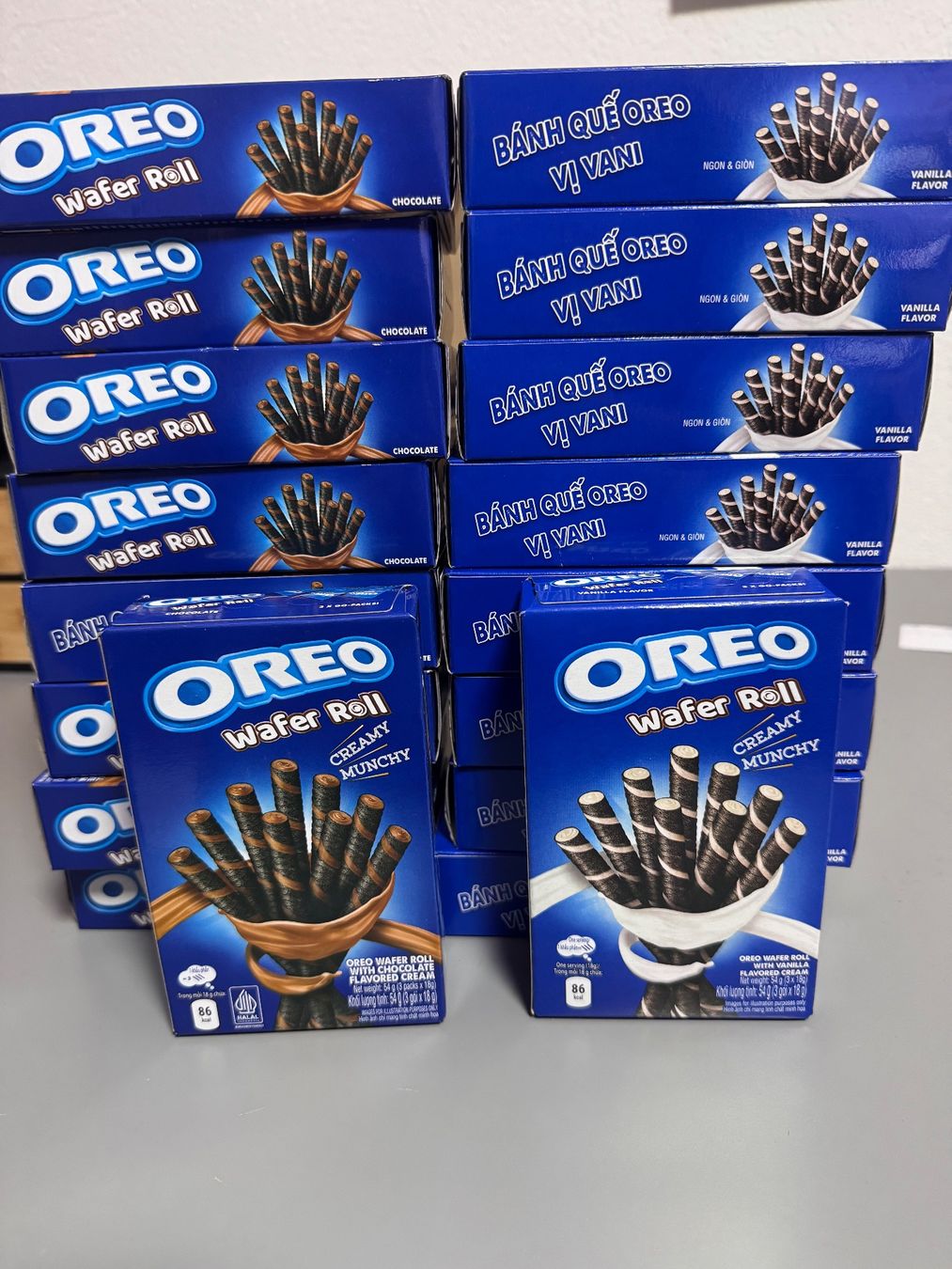 Cibi & Specialità: 18x Oreo Wafer Roll Schoko & Vanille – Nuovo e nell'imballaggio originale da Zunzgen venduto da noa_wd92